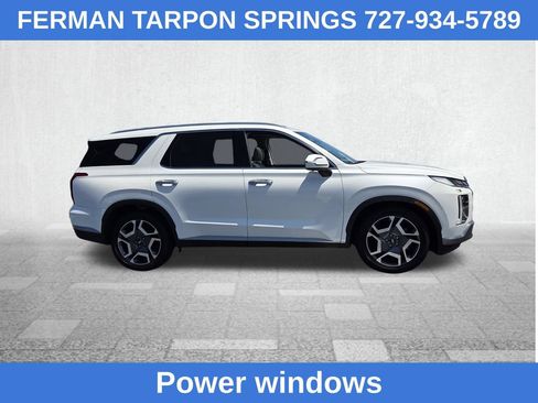 Used 2023 Hyundai Palisade SEL AWD/4WD image 13
