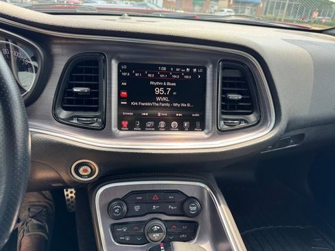 Used 2016 Dodge Challenger R/T Plus RWD image 23