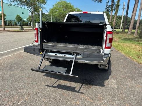 Used 2021 Ford F150 Lariat w/ Max Trailer Tow Package AWD/4WD image 19
