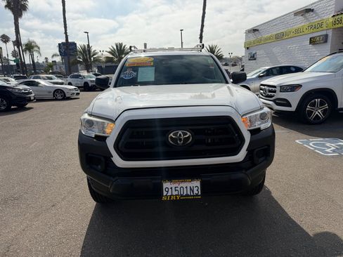 Used 2022 Toyota Tacoma SR RWD image 8