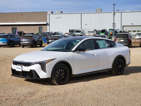 New 2025 Kia K4 GT-Line Turbo image 4