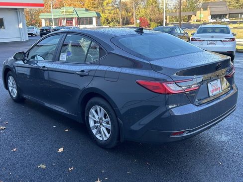 New 2026 Toyota Camry LE image 7