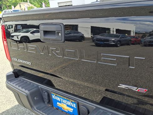 Used 2022 Chevrolet Colorado ZR2 AWD/4WD image 28