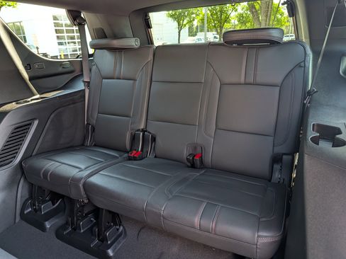 Used 2026 Chevrolet Tahoe RST w/ Comfort Package image 16