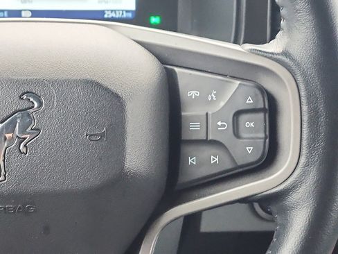 Used 2022 Ford Bronco Black Diamond image 16