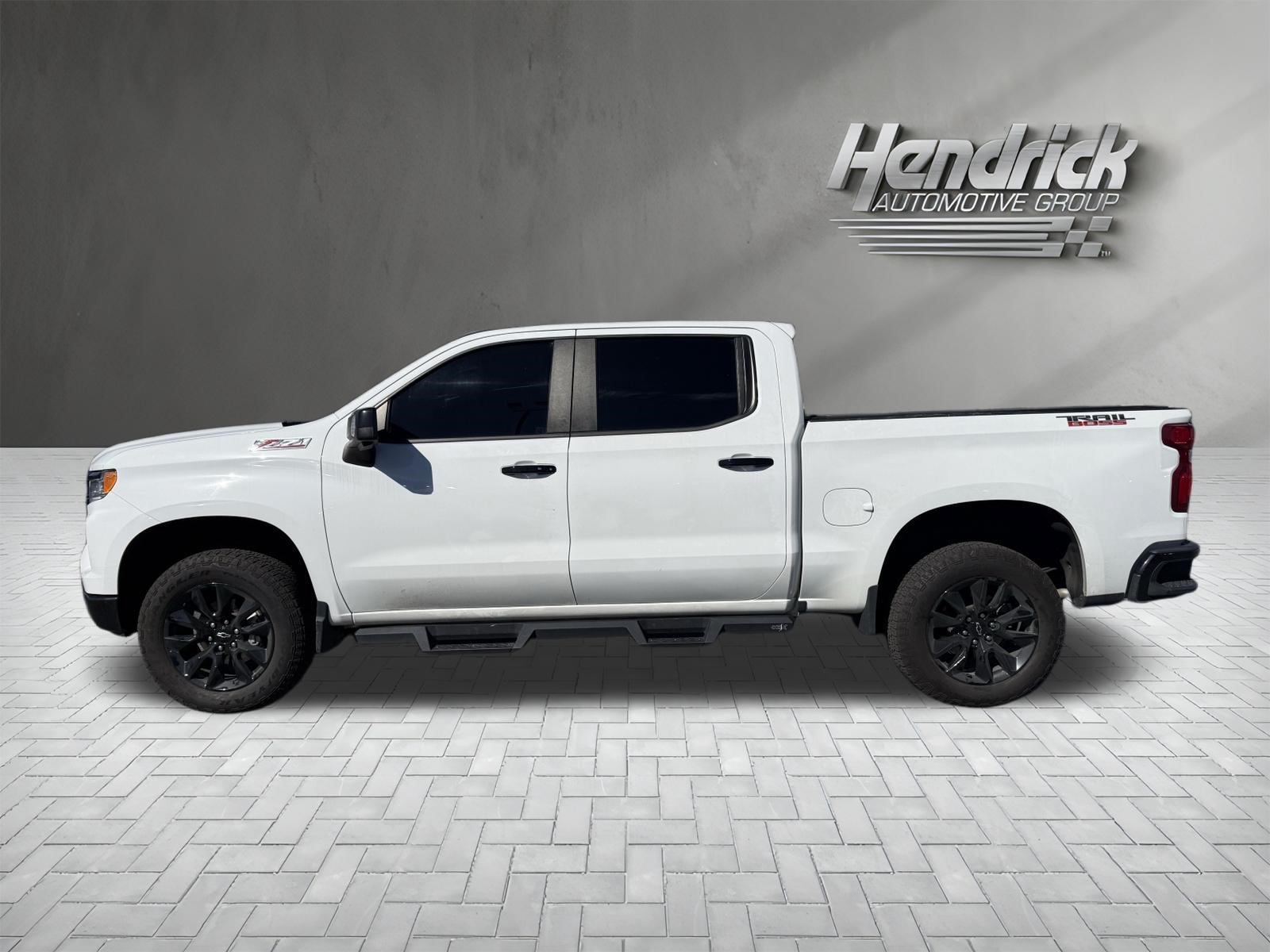 Used 2022 Chevrolet Silverado 1500 LT Trail Boss w/ LT Trail Boss Premium Package AWD/4WD image 8