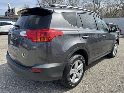 Used 2014 Toyota RAV4 XLE image 7