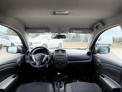 Used 2018 Nissan Versa S FWD image 22