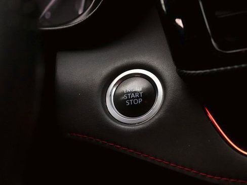 Used 2021 Toyota Highlander XSE image 6