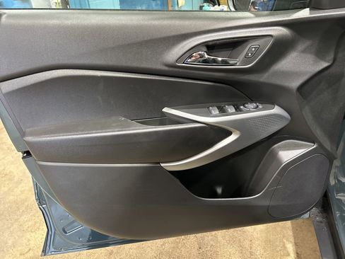New 2026 Chevrolet Trax LS w/ LS Convenience Package FWD image 13