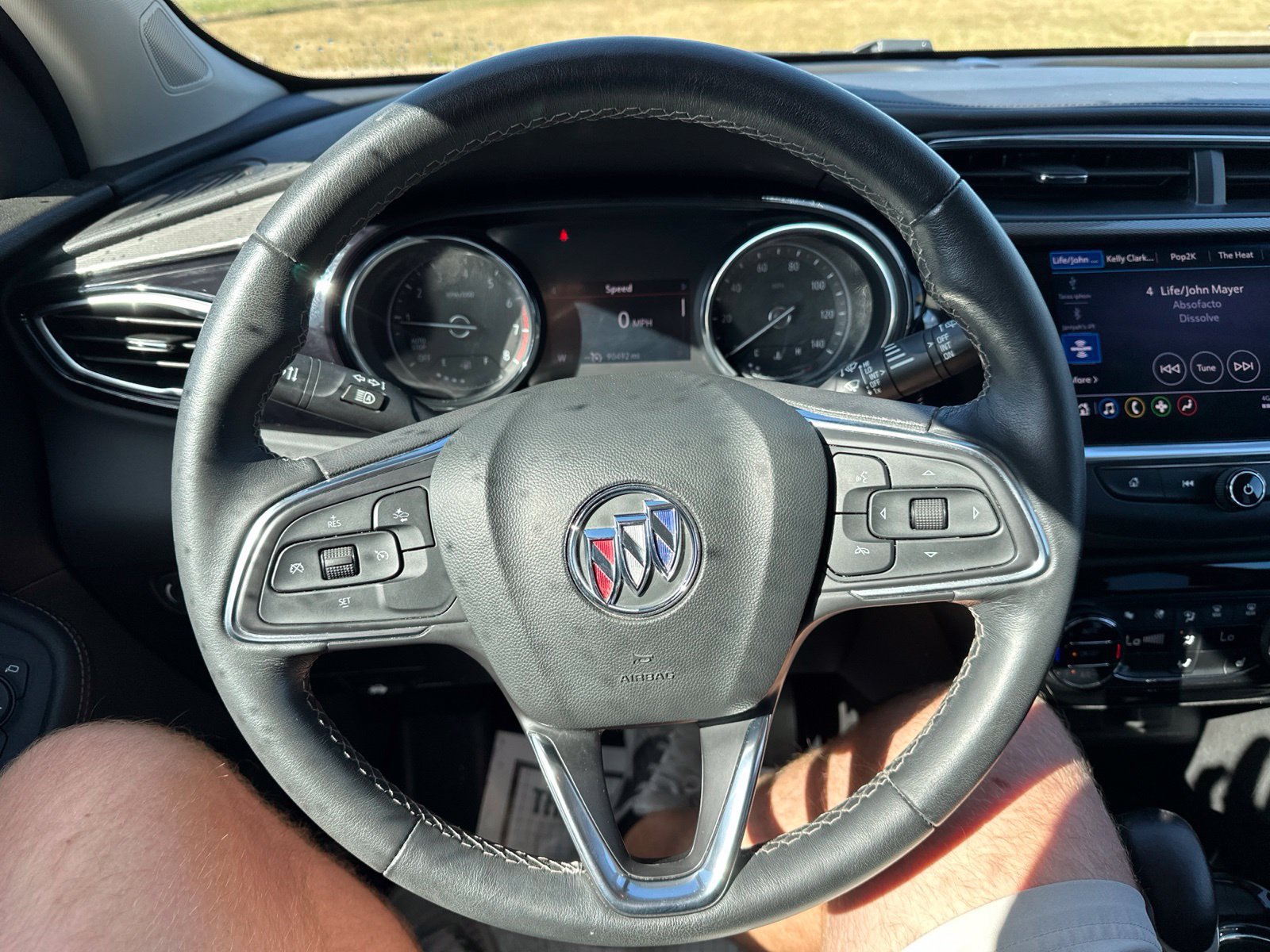 Used 2022 Buick Encore GX Select w/ Sport Touring Package FWD image 13