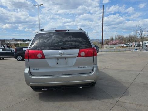 Used 2007 Toyota Sienna LE image 6