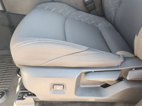 Used 2025 Toyota Tacoma SR5 w/ SR5 Upgrade Package image 18