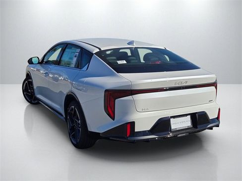 New 2025 Kia K4 GT-Line image 6
