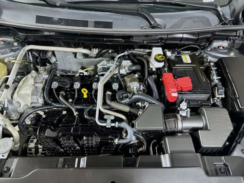 Used 2024 Mitsubishi Outlander SE image 35