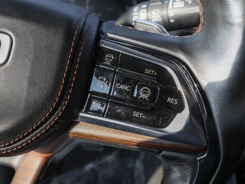 Used 2021 Jeep Grand Cherokee L Summit w/ Luxury Tech Group V image 20