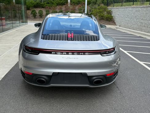 Certified 2024 Porsche 911 Carrera RWD image 6