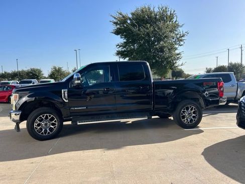 Used 2022 Ford F250 Lariat w/ Lariat Value Package AWD/4WD image 7