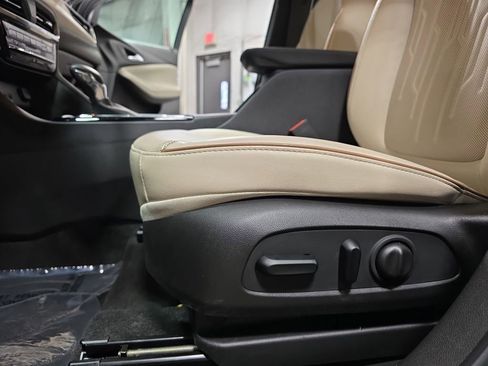 Certified 2024 Buick Encore GX Avenir w/ Avenir Convenience Package AWD/4WD image 29