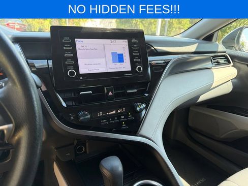 Used 2024 Toyota Camry LE FWD image 19
