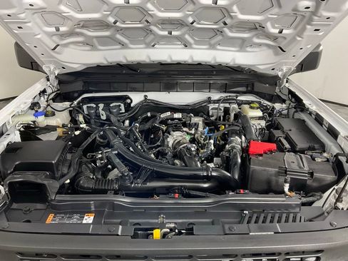 Used 2021 Ford Bronco Black Diamond image 9