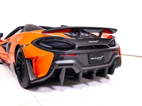 Used 2020 McLaren 600LT Spider image 13