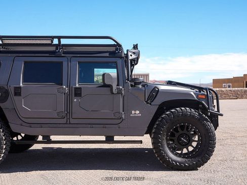 Used 2006 HUMMER H1 4-Door Wagon AWD/4WD image 11