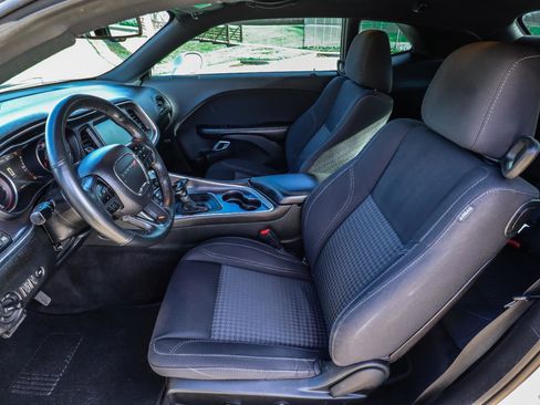 Used 2018 Dodge Challenger R/T w/ Sound Group image 37