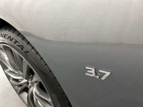 Used 2017 INFINITI Q70 L 3.7 image 25