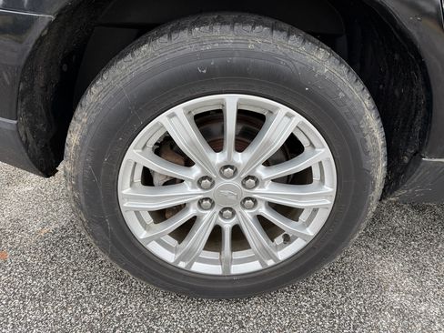 Used 2012 Cadillac SRX Premium image 34