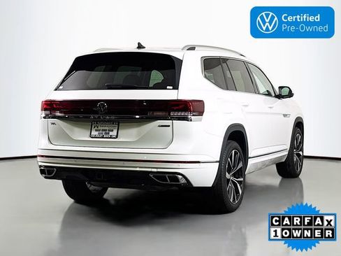 Certified 2024 Volkswagen Atlas SEL Premium R-Line image 7