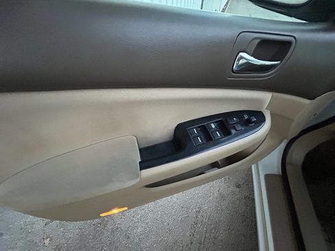 Used 2007 Honda Accord SE image 24