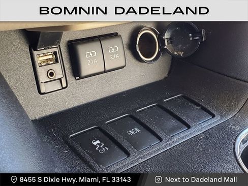 Used 2018 Toyota Highlander Plus image 24