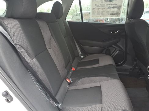 New 2025 Subaru Outback Premium image 7