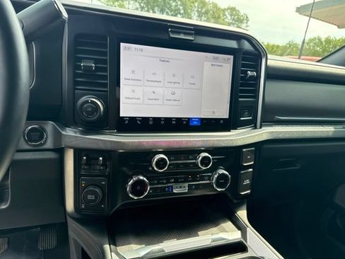 Used 2025 Ford F250 Platinum AWD/4WD image 24