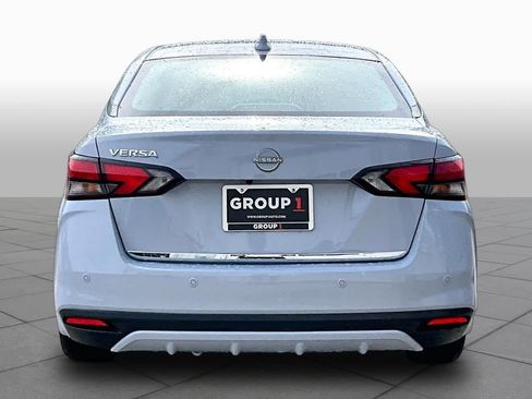 Certified 2025 Nissan Versa SV w/ Trunk Package FWD image 5