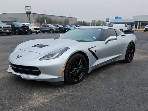 Used 2017 Chevrolet Corvette Stingray Coupe w/ Carbon Flash Badge Package image 2