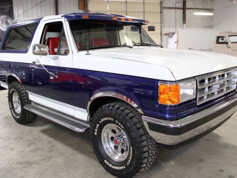 Used 1988 Ford Bronco AWD/4WD image 8