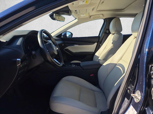 Used 2023 MAZDA MAZDA3 s FWD image 16