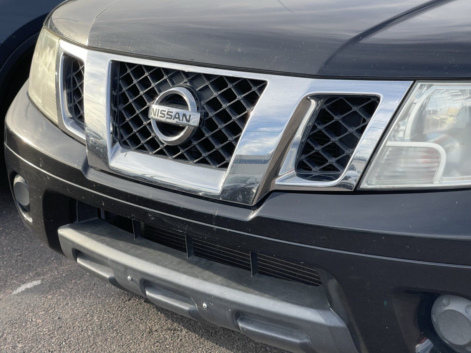 Used 2018 Nissan Frontier SV AWD/4WD image 12