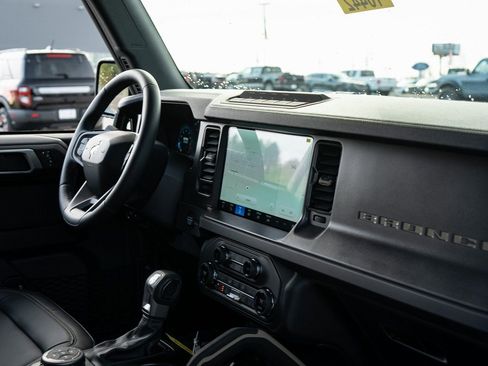 New 2025 Ford Bronco Badlands image 35