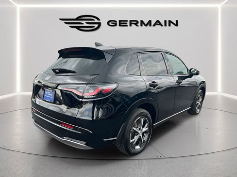Used 2024 Honda HR-V EX-L image 8