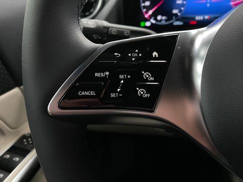 New 2026 Mercedes-Benz GLA 250 4MATIC image 16