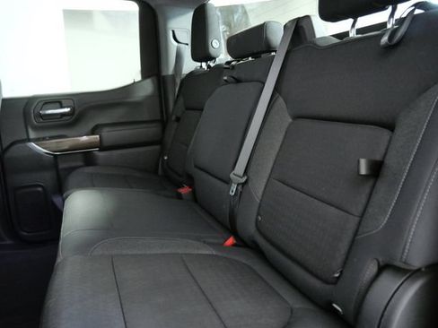 Used 2019 Chevrolet Silverado 1500 RST AWD/4WD image 16