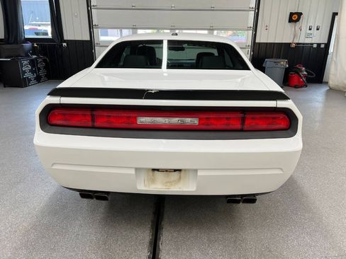 Used 2012 Dodge Challenger R/T RWD image 5