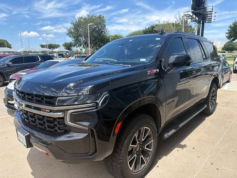 Used 2021 Chevrolet Tahoe Z71 w/ Luxury Package AWD/4WD image 1
