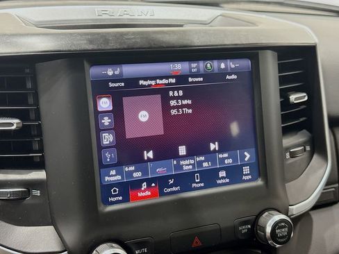 Used 2022 RAM 1500 Big Horn image 33