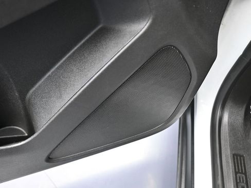 Used 2021 Chevrolet Equinox LT image 14