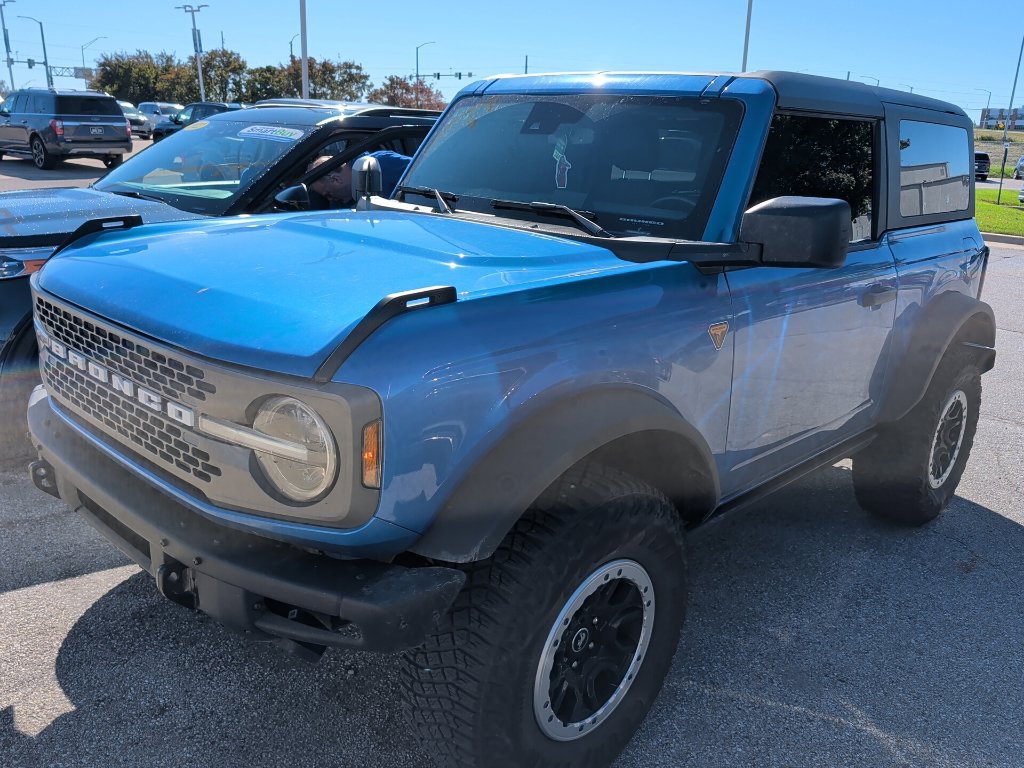 Used 2024 Ford Bronco Badlands w/ Sasquatch Package AWD/4WD image 2