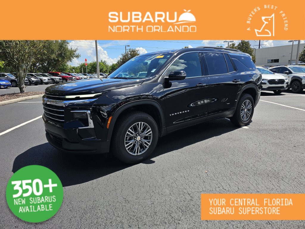 Used 2026 Chevrolet Traverse LT w/ Driver Confidence Package FWD image 1